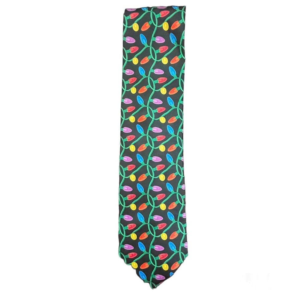 Colorful Holiday Light Strand Tie